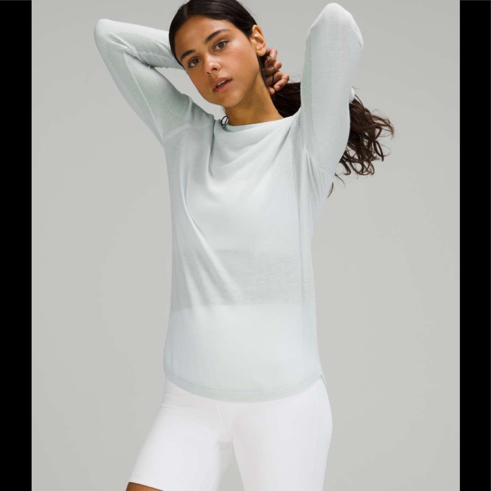 Lululemon NWT Lightweight Boolux Sweater Ocean Air Sz 8